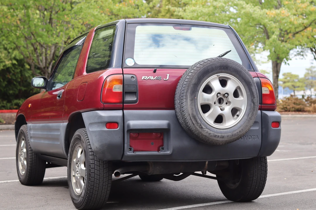 1995 Toyota RAV4 1st Gen - Image 15 of 31