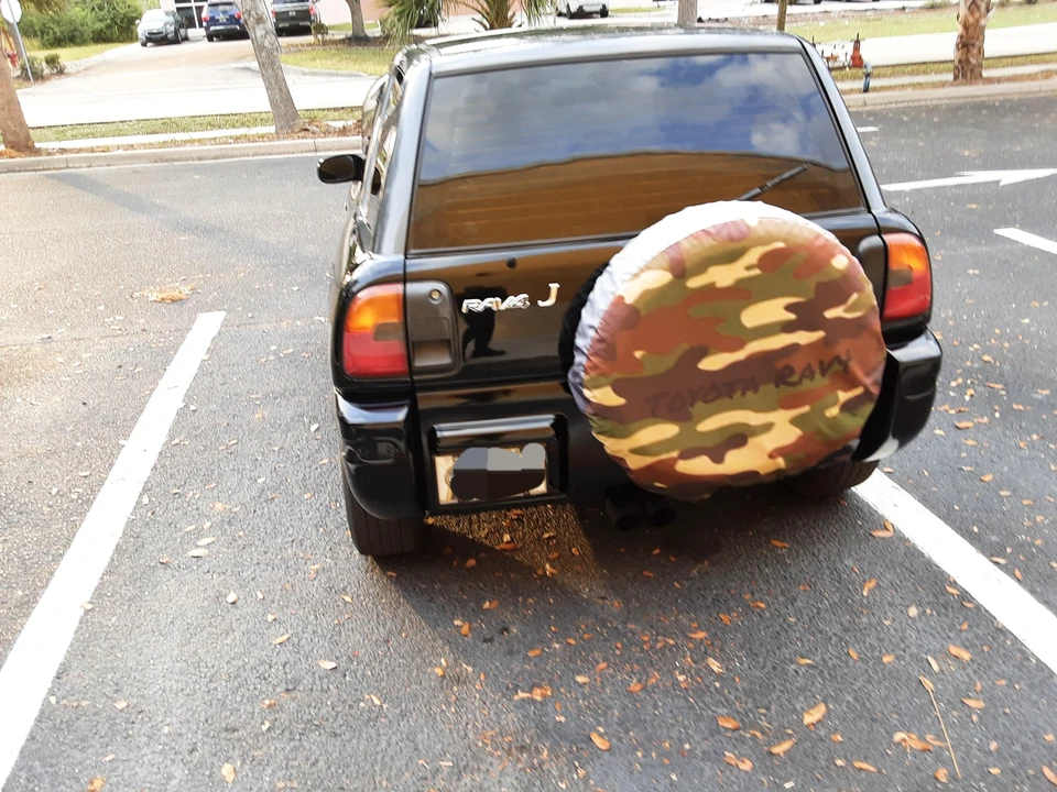 1995 Toyota RAV4 1st Gen - Image 9 of 15