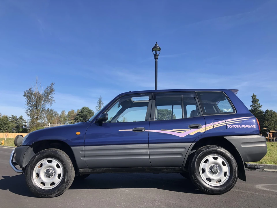 1995 Toyota RAV4 1st Gen - Image 14 of 31