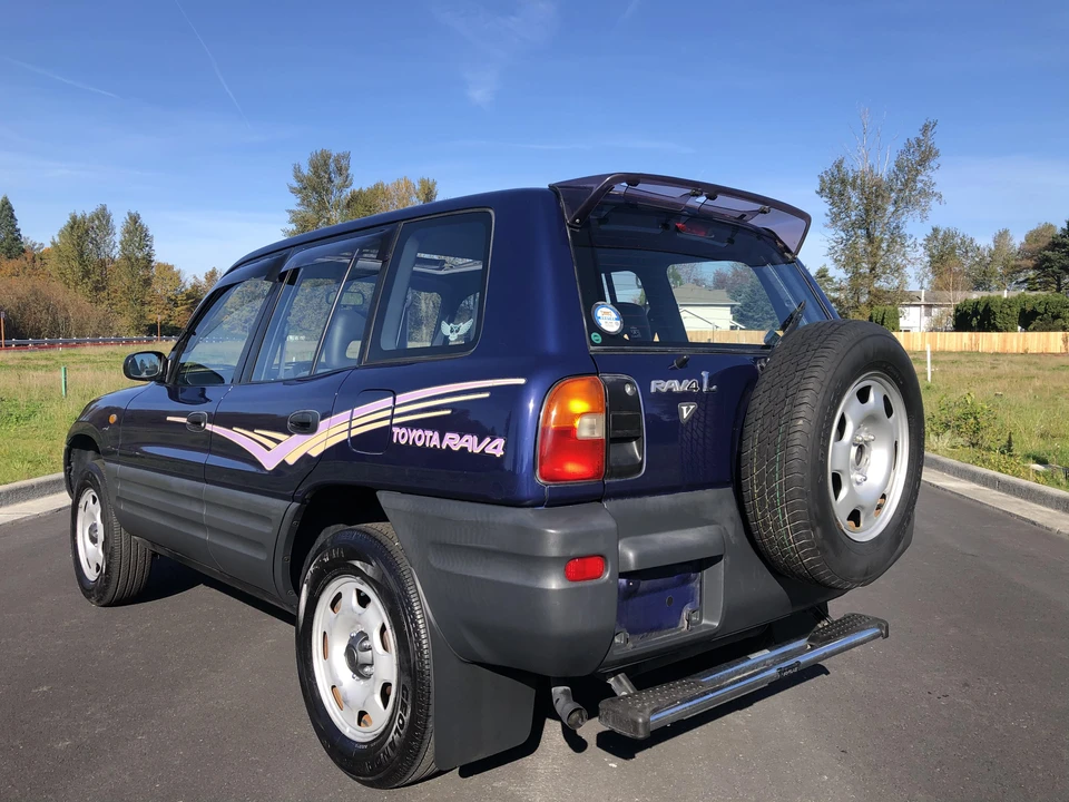 1995 Toyota RAV4 1st Gen - Image 15 of 31