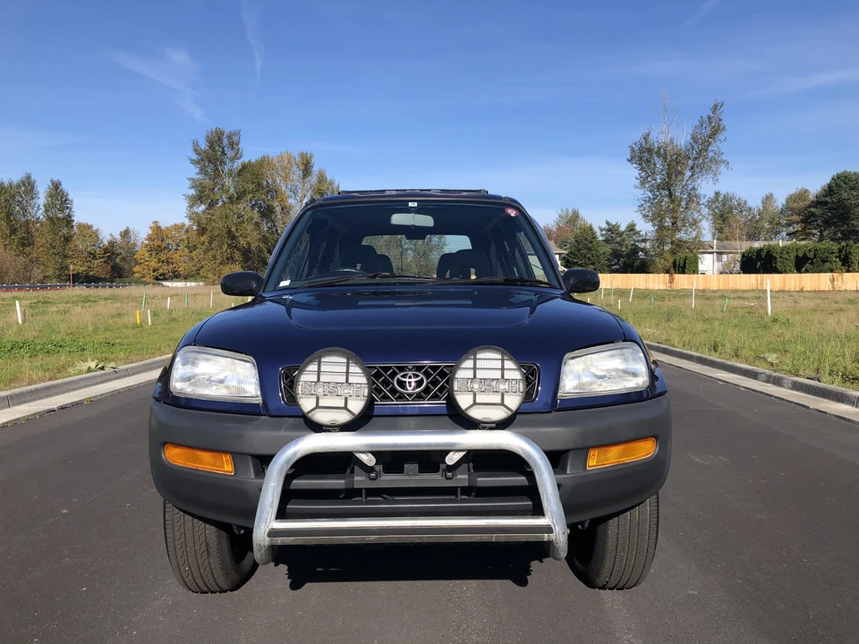 1995 Toyota RAV4 1st Gen - Image 7 of 31