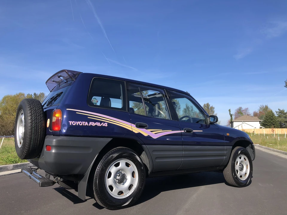 1995 Toyota RAV4 1st Gen - Image 21 of 31