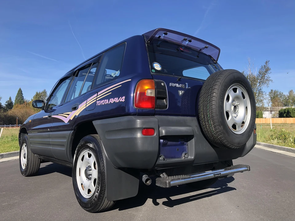 1995 Toyota RAV4 1st Gen - Image 17 of 31