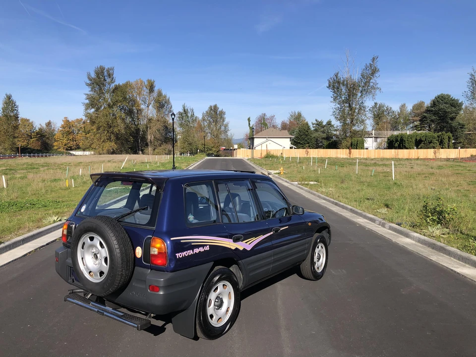 1995 Toyota RAV4 1st Gen - Image 20 of 31