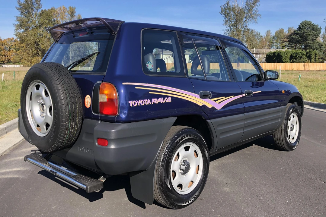 1995 Toyota RAV4 1st Gen - Image 4 of 31