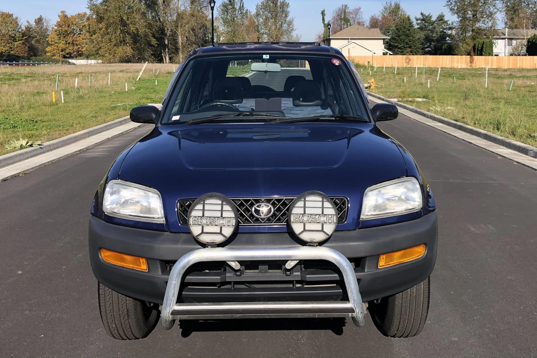 1995 Toyota RAV4 1st Gen - Image 2 of 31