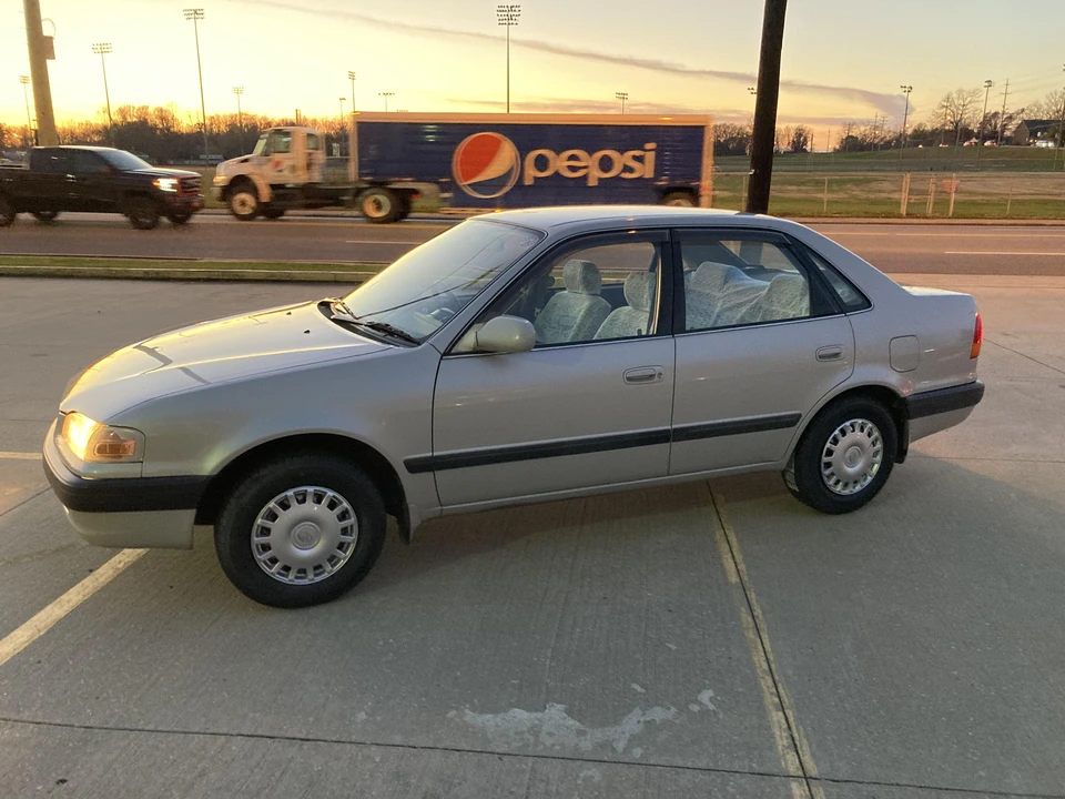 1995 Toyota Corolla Sprinter 7th Gen - Image 3 of 31