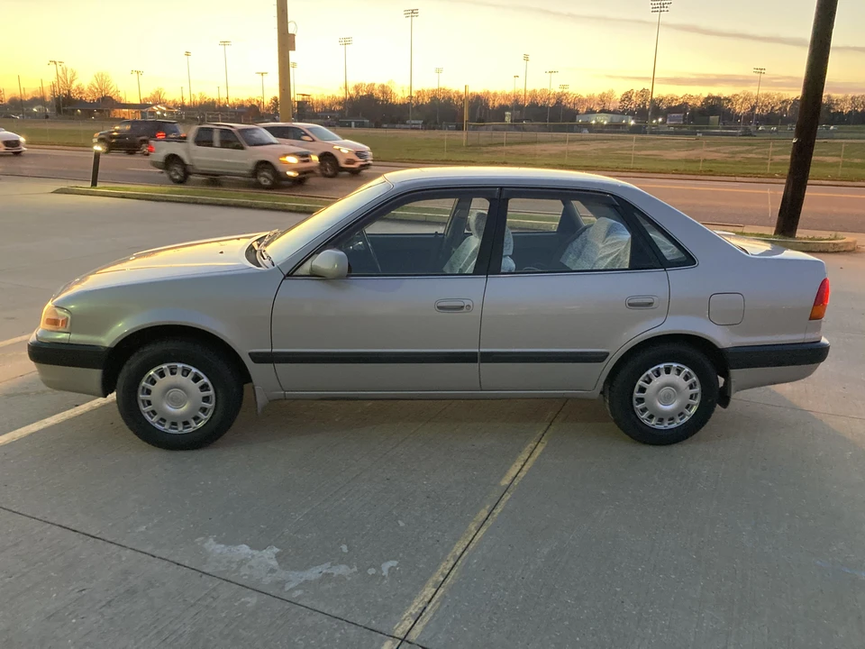 1995 Toyota Corolla Sprinter 7th Gen - Image 8 of 31