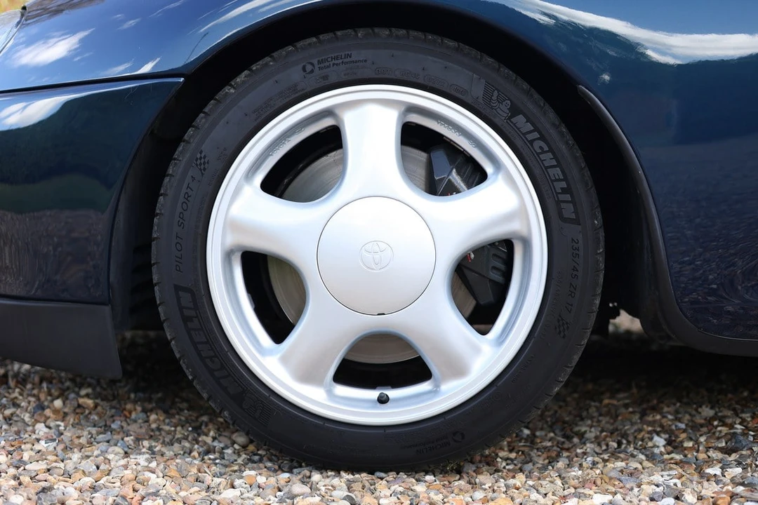 1995 Toyota Supra 4th Gen - Image 15 of 30