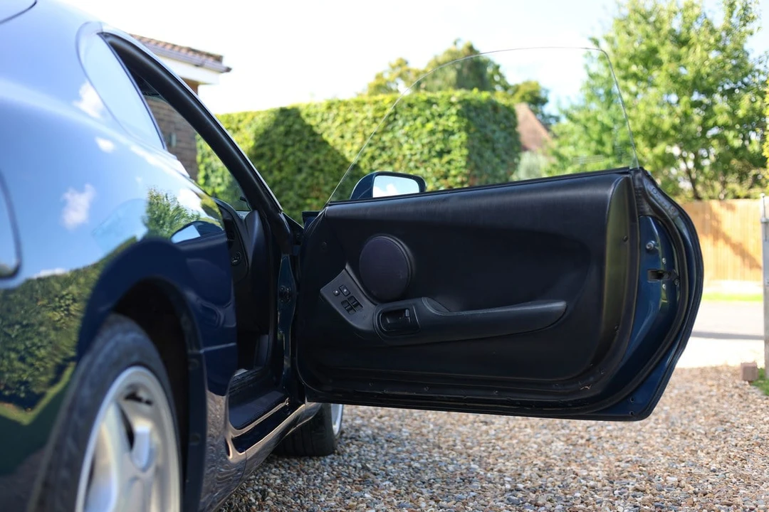 1995 Toyota Supra 4th Gen - Image 18 of 30