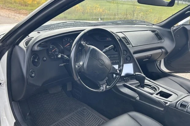 1995 Toyota Supra 4th Gen - Image 5 of 8