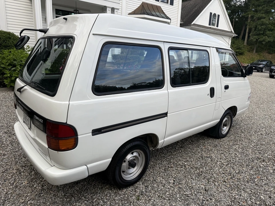 1995 Toyota R20 & R30 TownAce & MasterAce - Image 14 of 20