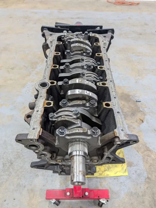 1995 Parts & Memorabilia Engines - Image 9 of 10