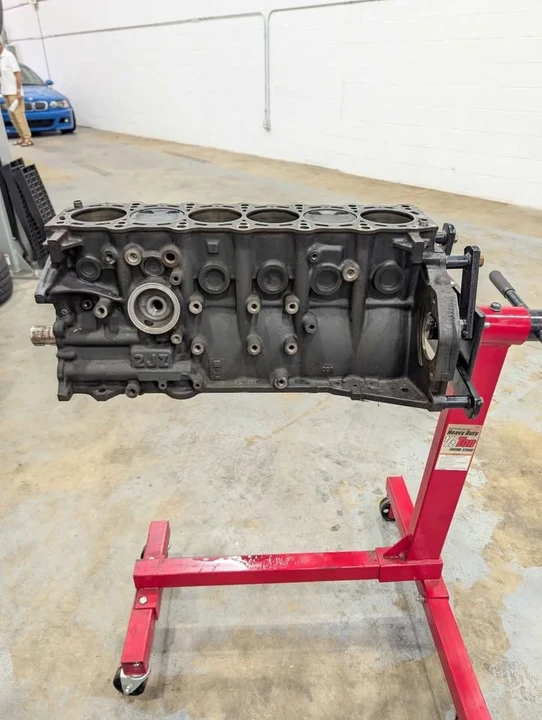 1995 Parts & Memorabilia Engines - Image 6 of 10