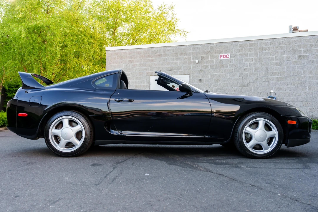 1995 Toyota Supra 4th Gen - Image 3 of 31