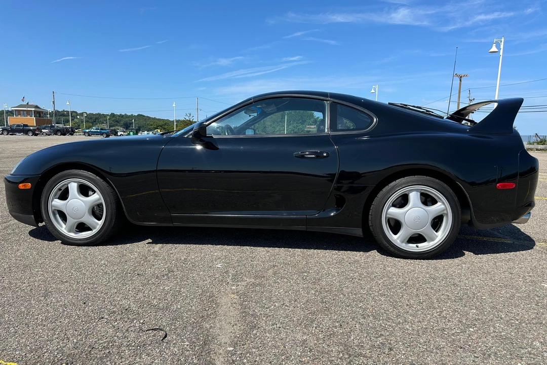 1995 Toyota Supra 4th Gen - Image 3 of 31