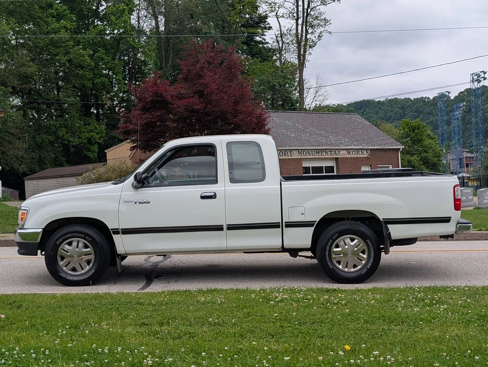 1995 Toyota T100 - Image 11 of 31