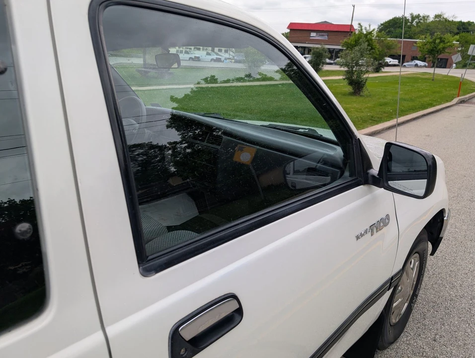 1995 Toyota T100 - Image 30 of 31
