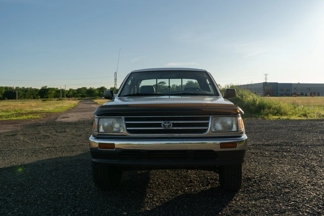 1995 Toyota T100 - Image 10 of 31