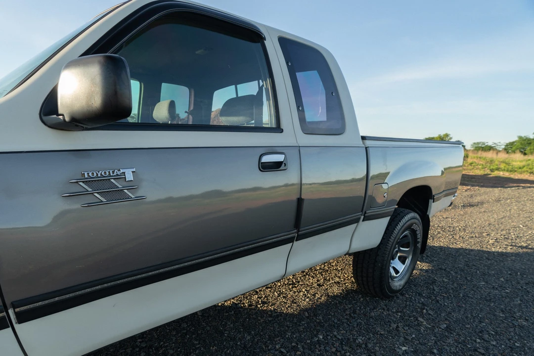 1995 Toyota T100 - Image 29 of 31