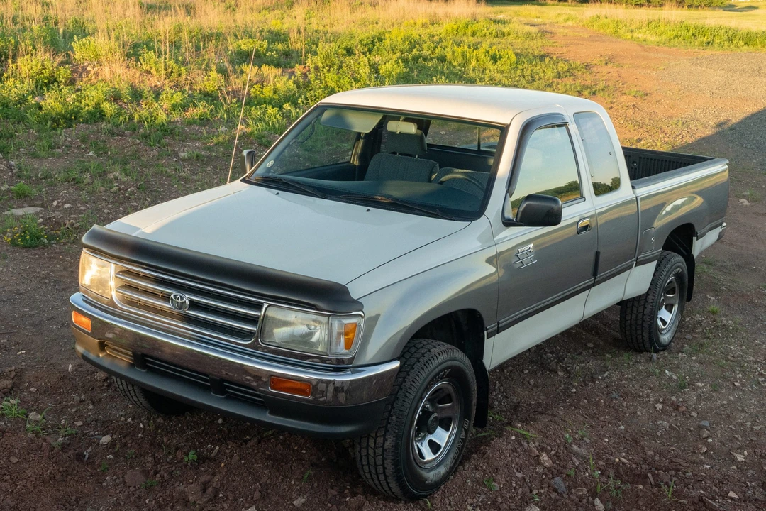 1995 Toyota T100 - Image 5 of 31