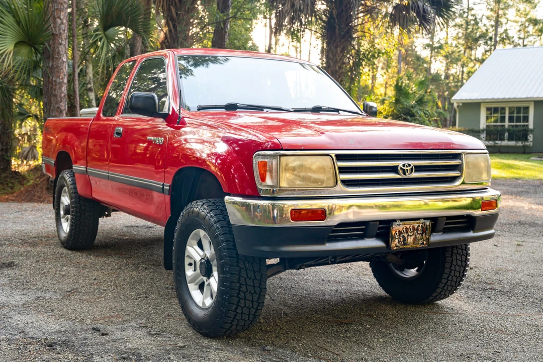 1995 Toyota T100 - Image 4 of 31