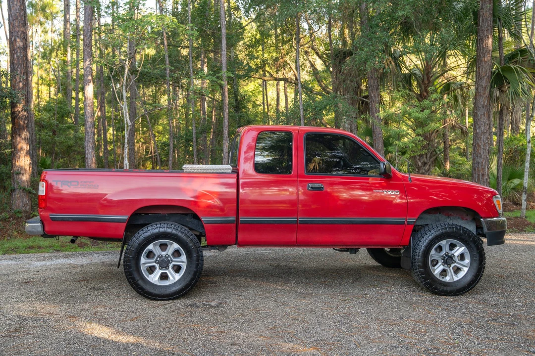 1995 Toyota T100 - Image 5 of 31