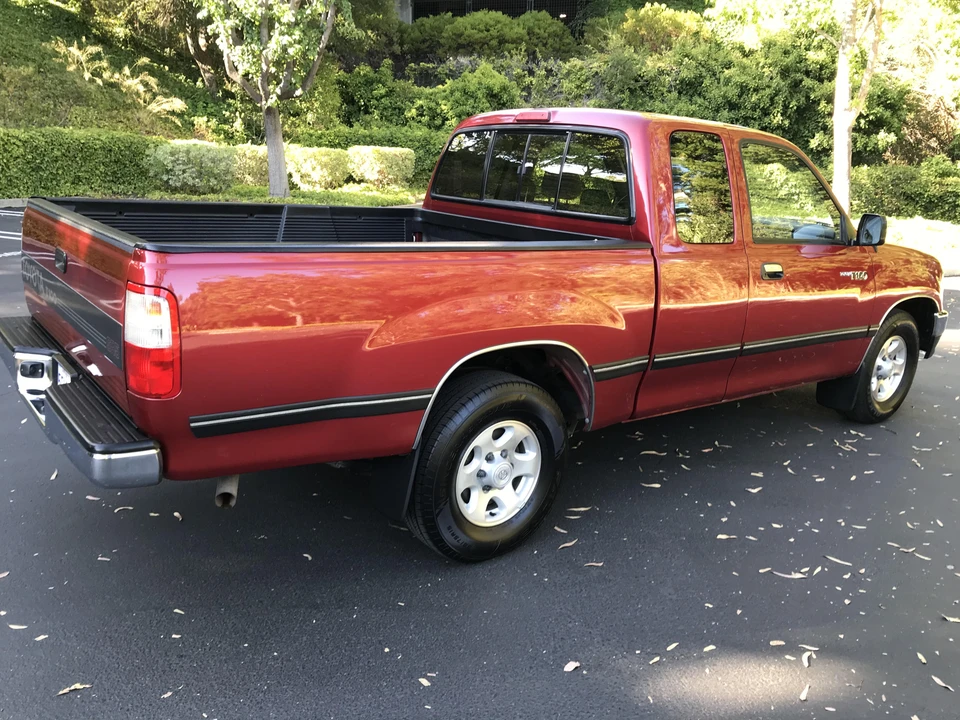 1995 Toyota T100 - Image 17 of 31