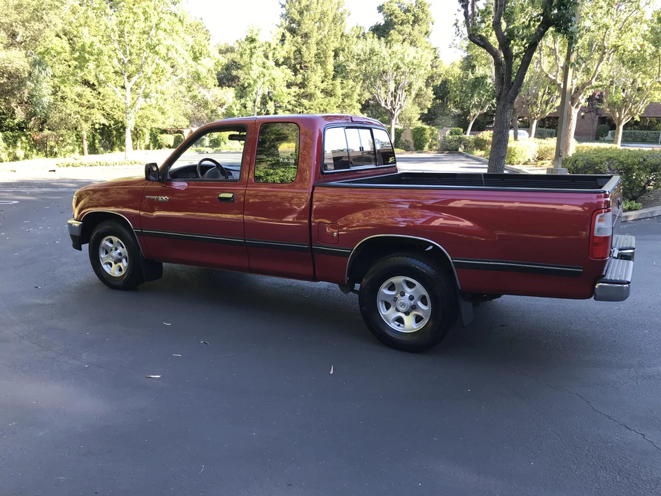 1995 Toyota T100 - Image 9 of 31