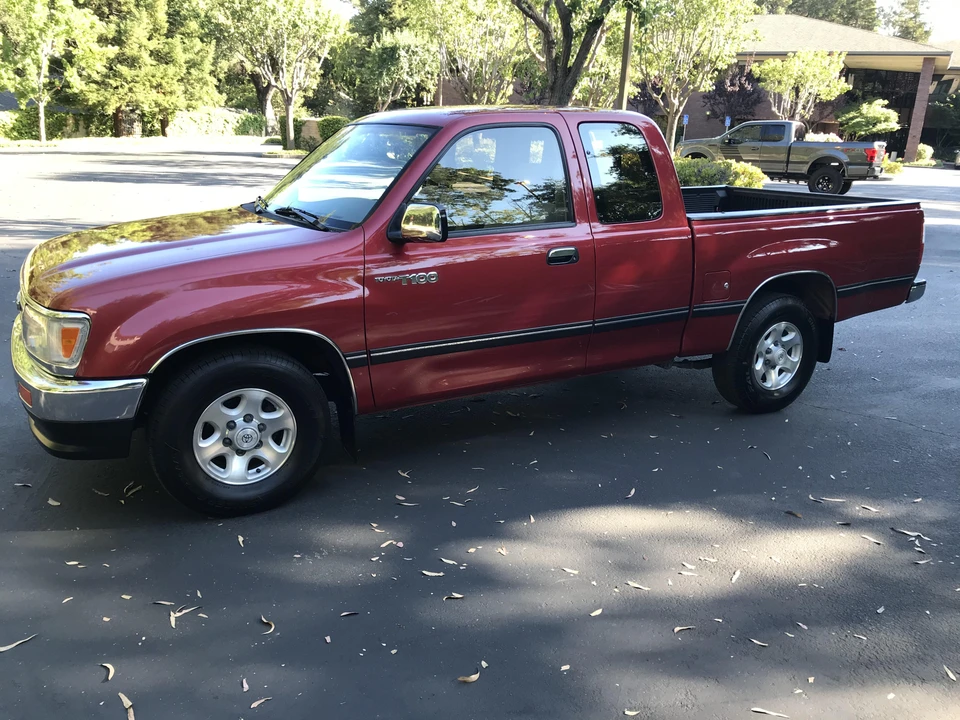 1995 Toyota T100 - Image 8 of 31
