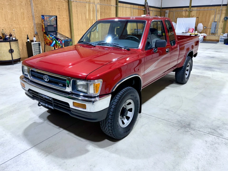 1995 Toyota Tacoma 1st Gen - Image 9 of 21