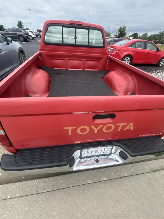 1995 Toyota Tacoma 1st Gen - Image 10 of 31