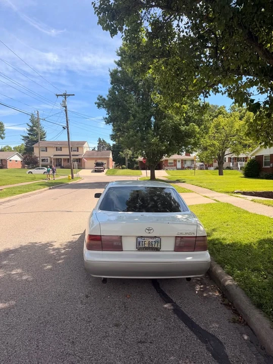 1995 Toyota Celsior 2nd Gen - Image 6 of 13