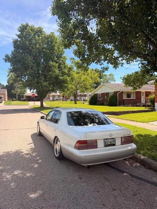 1995 Toyota Celsior 2nd Gen - Image 5 of 13