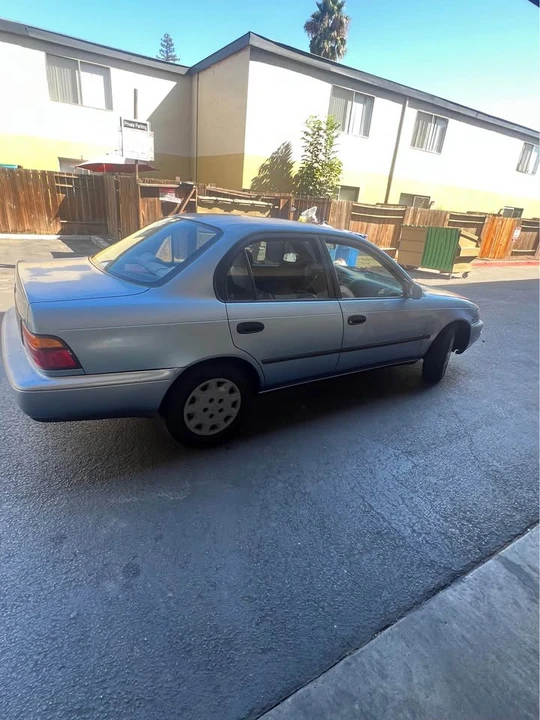 1995 Toyota Corolla 6th Gen - Image 7 of 10