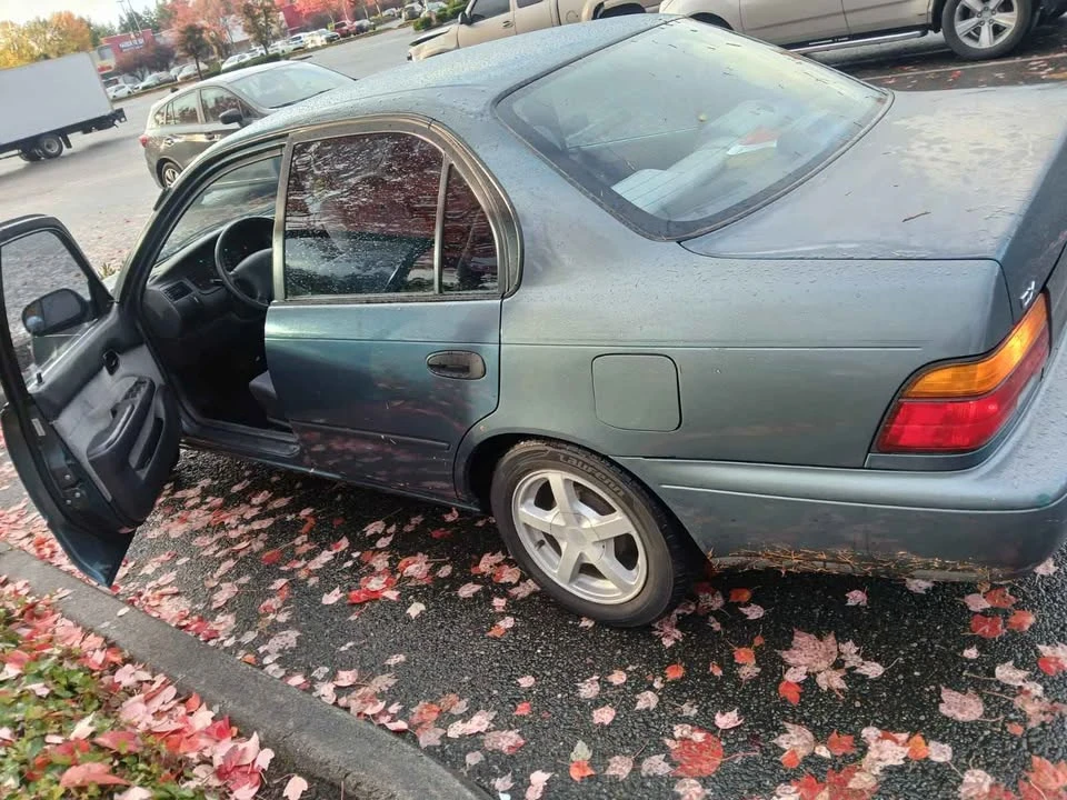 1995 Toyota Corolla 8th Gen - Image 3 of 7