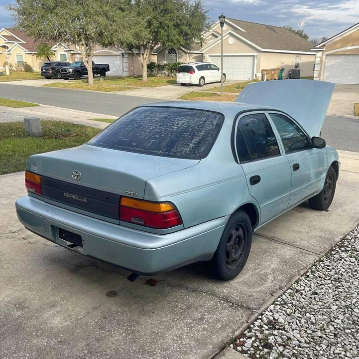 1995 Toyota Corolla 7th Gen - Image 1 of 7
