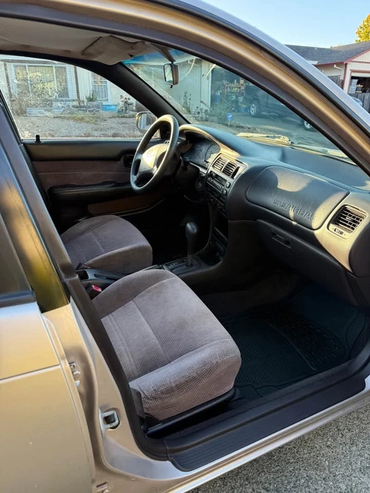 1995 Toyota Corolla 7th Gen - Image 6 of 9