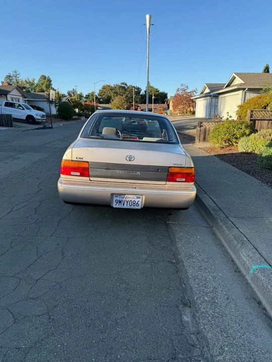 1995 Toyota Corolla 7th Gen - Image 3 of 9