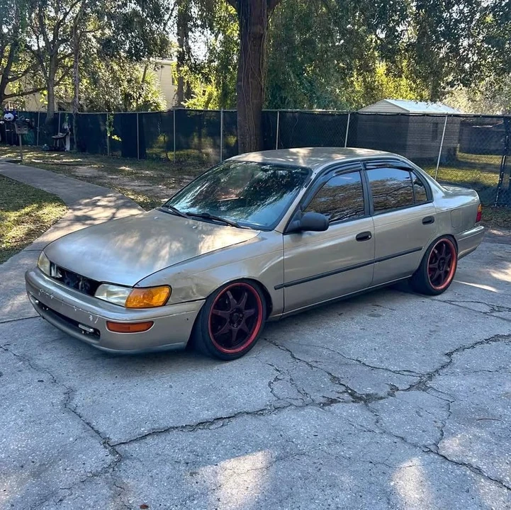1995 Toyota Corolla 7th Gen - Image 1 of 6
