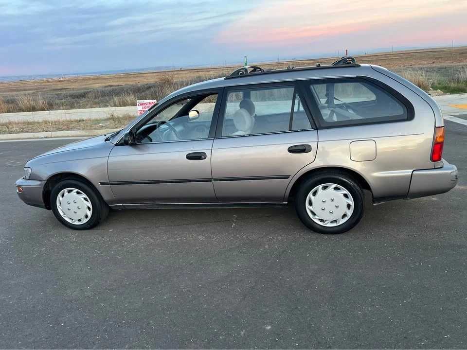 1995 Toyota Corolla 7th Gen - Image 3 of 18