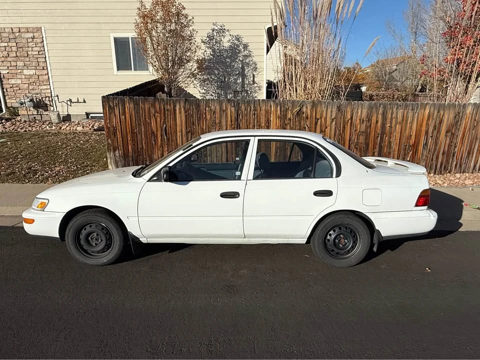 1995 Toyota Corolla 7th Gen - Image 2 of 8