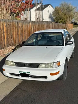 1995 Toyota Corolla LE Sedan