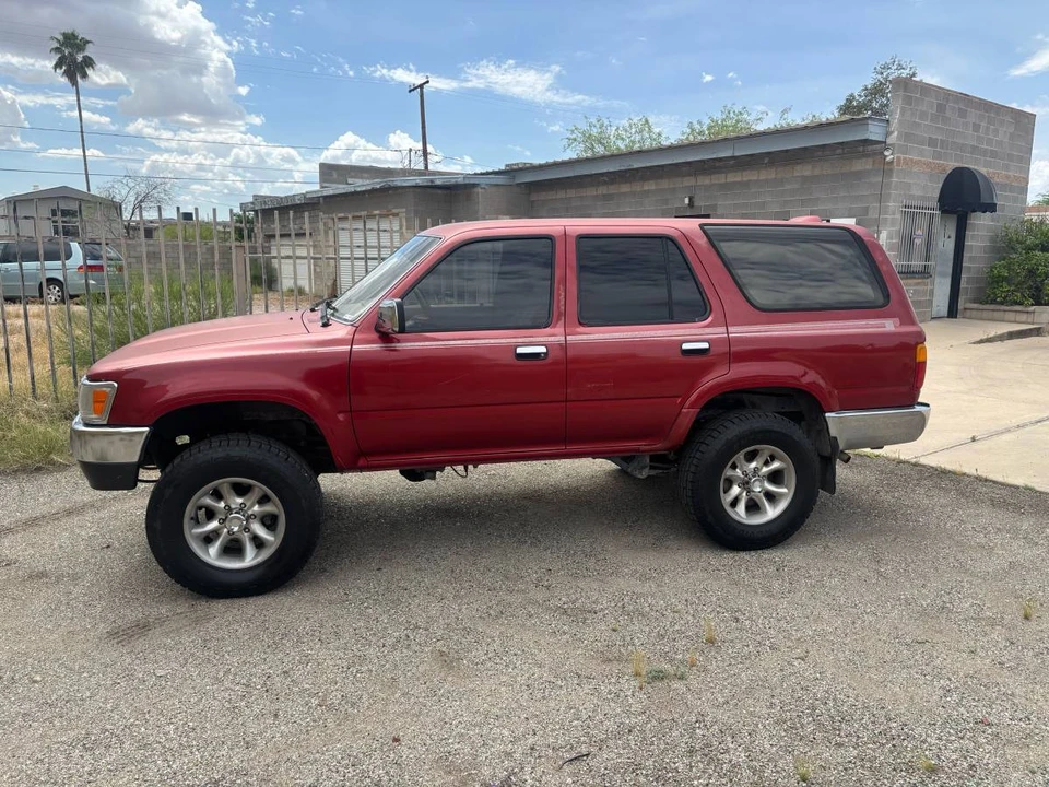 1995 Toyota 4Runner 2nd Gen - Image 7 of 12