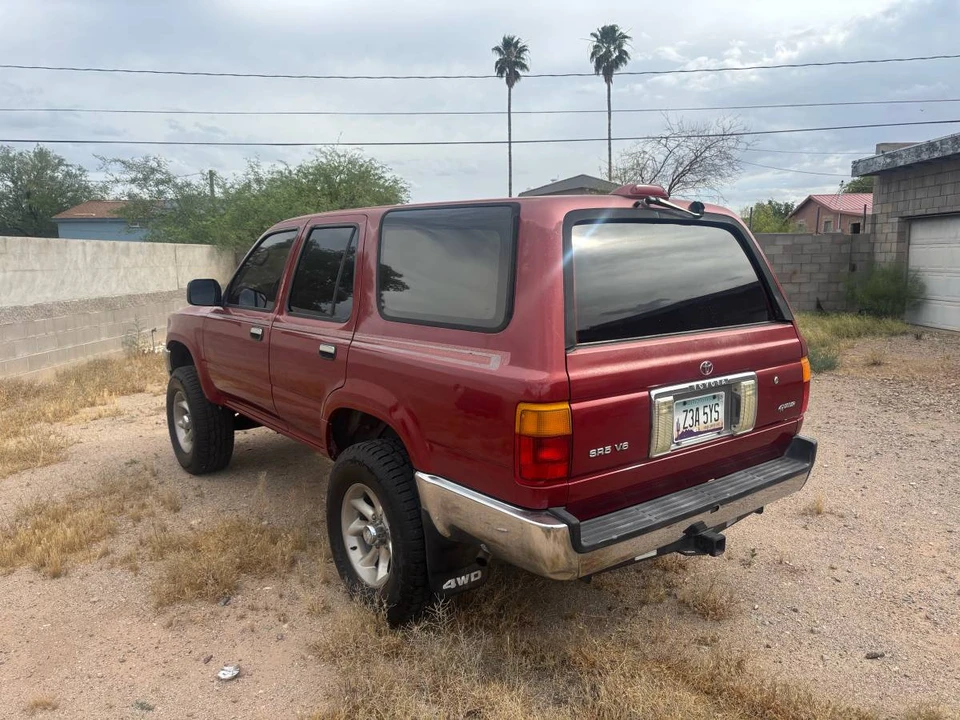 1995 Toyota 4Runner 2nd Gen - Image 5 of 12