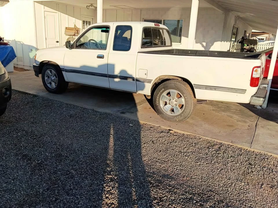 1995 Toyota T100 - Image 3 of 3