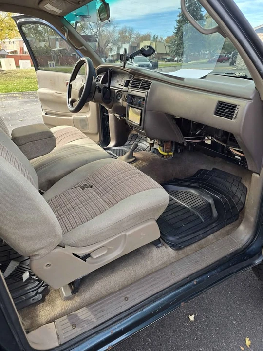 1995 Toyota T100 - Image 8 of 15