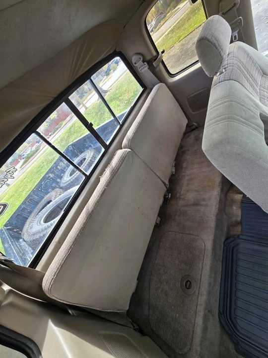 1995 Toyota T100 - Image 9 of 15