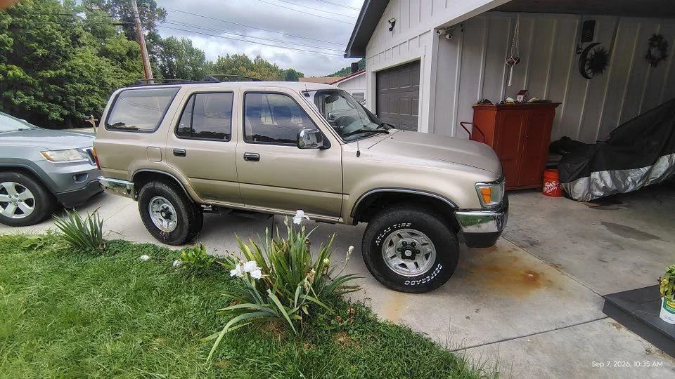 1995 Toyota 4Runner 2nd Gen - Image 3 of 3