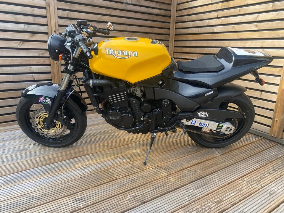 1995 Triumph Daytona - Image 8 of 31